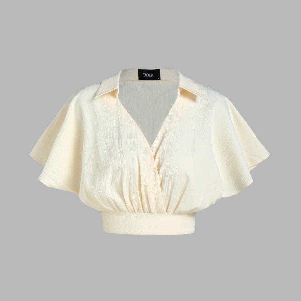 Cider Solid Ruffle Collar Blouse